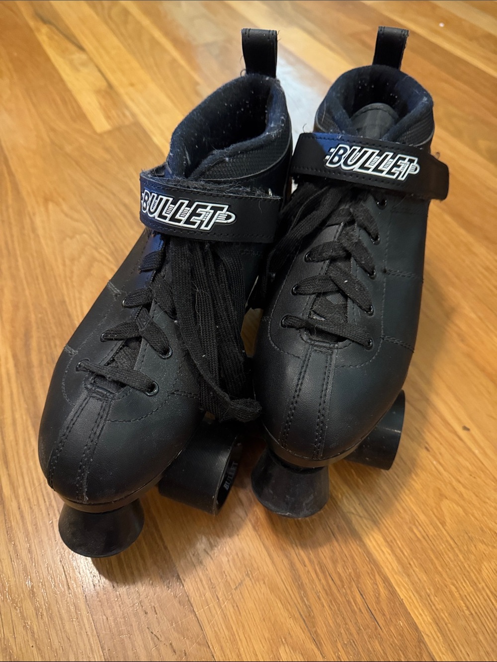 Bullet Men's Classic Black Roller Skates